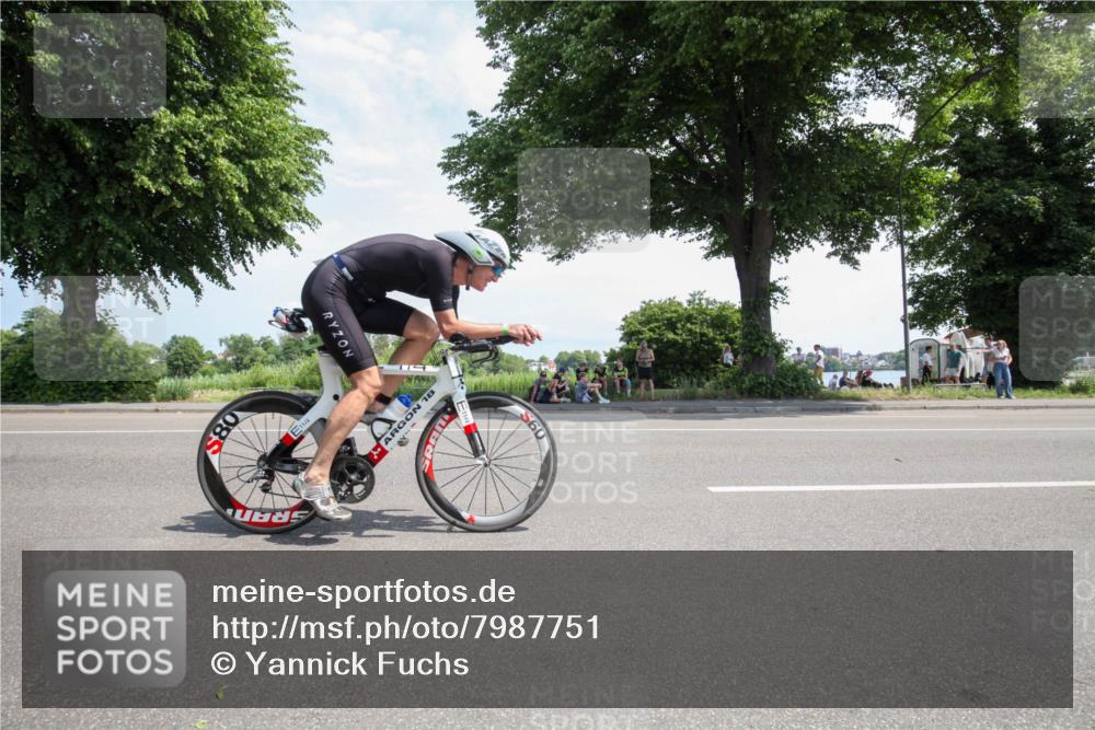 15.06.2025 - 7 Türme Triathlon Yannick Fuchs http://msf.ph/oto/7987751 15.06.2025 12:48:56 Radfahren 256, 262, 445, 446, 633 meine-sportfotos.de