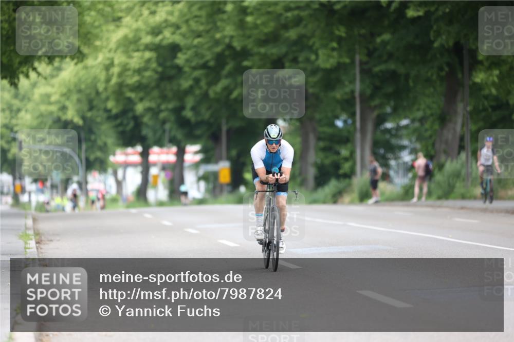 15.06.2025 - 7 Türme Triathlon Yannick Fuchs http://msf.ph/oto/7987824 15.06.2025 11:43:28 Radfahren 242, 311 meine-sportfotos.de