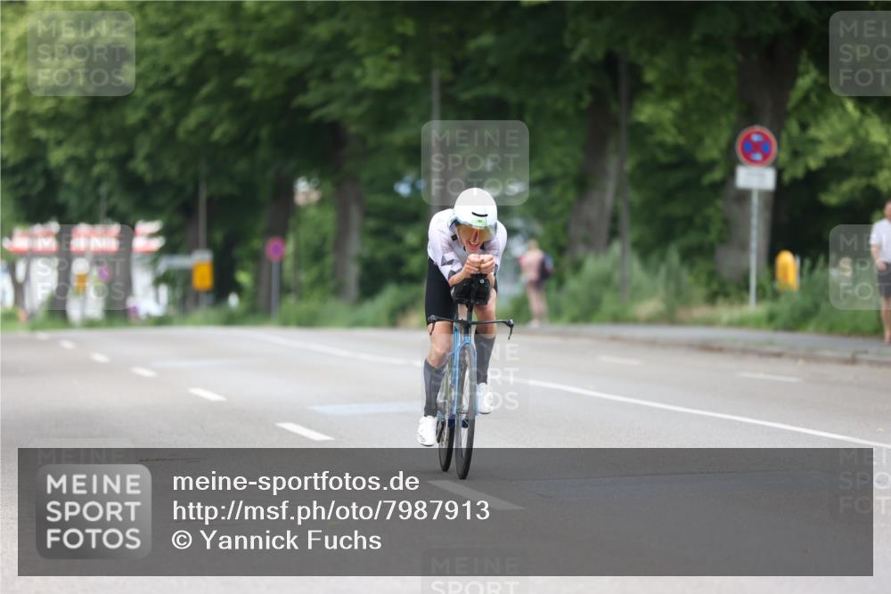 15.06.2025 - 7 Türme Triathlon Yannick Fuchs http://msf.ph/oto/7987913 15.06.2025 11:43:36 Radfahren 318 meine-sportfotos.de