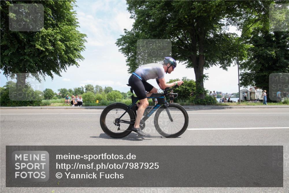 15.06.2025 - 7 Türme Triathlon Yannick Fuchs http://msf.ph/oto/7987925 15.06.2025 12:50:22 Radfahren 389, 530, 540, 541, 560 meine-sportfotos.de