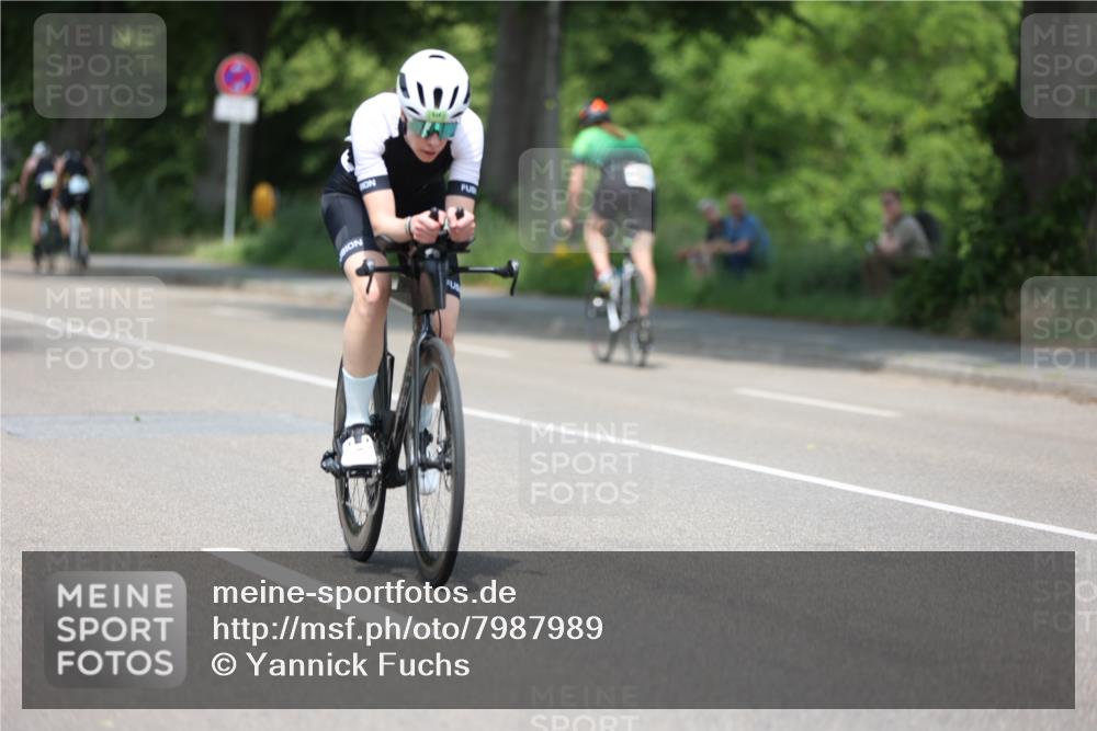 15.06.2025 - 7 Türme Triathlon Yannick Fuchs http://msf.ph/oto/7987989 15.06.2025 12:59:23 Radfahren 237, 467, 745, 755, 763, 842, 1075 meine-sportfotos.de