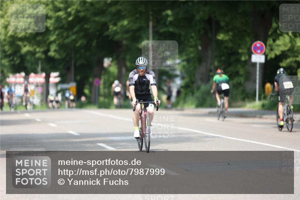 15.06.2025 - 7 Türme Triathlon Yannick Fuchs http://msf.ph/oto/7987999 15.06.2025 12:59:27 Radfahren 755, 842, 1075 meine-sportfotos.de