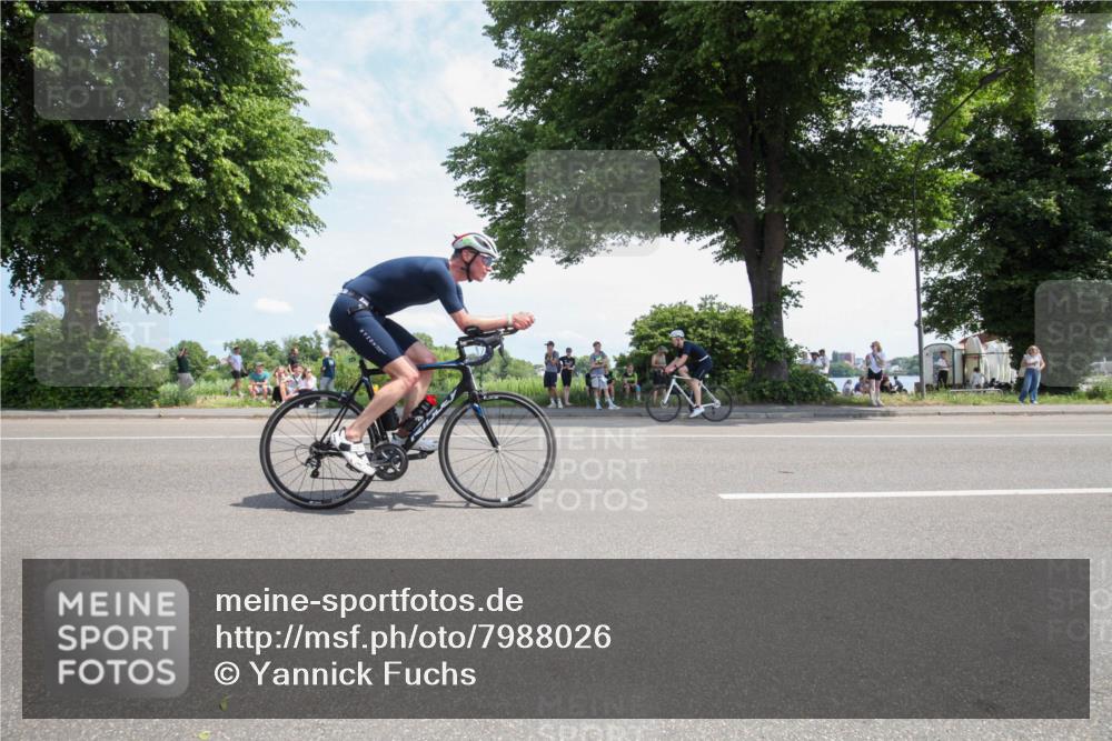 15.06.2025 - 7 Türme Triathlon Yannick Fuchs http://msf.ph/oto/7988026 15.06.2025 12:50:58 Radfahren 208, 225, 308, 435, 610, 616, 638 meine-sportfotos.de