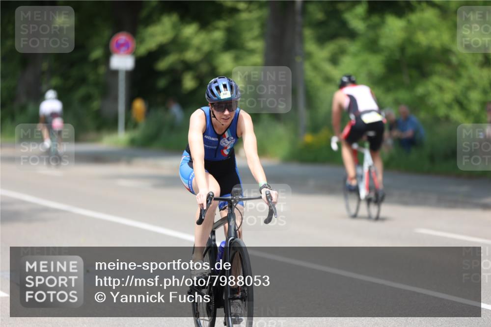 15.06.2025 - 7 Türme Triathlon Yannick Fuchs http://msf.ph/oto/7988053 15.06.2025 12:59:33 Radfahren 663, 727, 755, 842, 859 meine-sportfotos.de