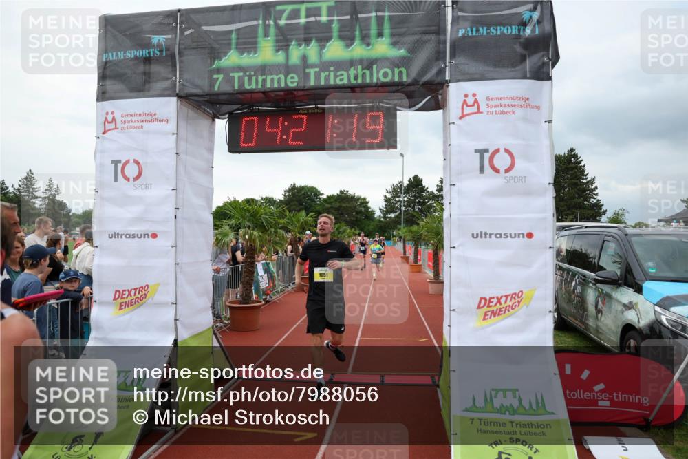 15.06.2025 - 7 Türme Triathlon Michael Strokosch http://msf.ph/oto/7988056 15.06.2025 14:21:19 Ziel 546, 647, 960, 1017, 1051 meine-sportfotos.de
