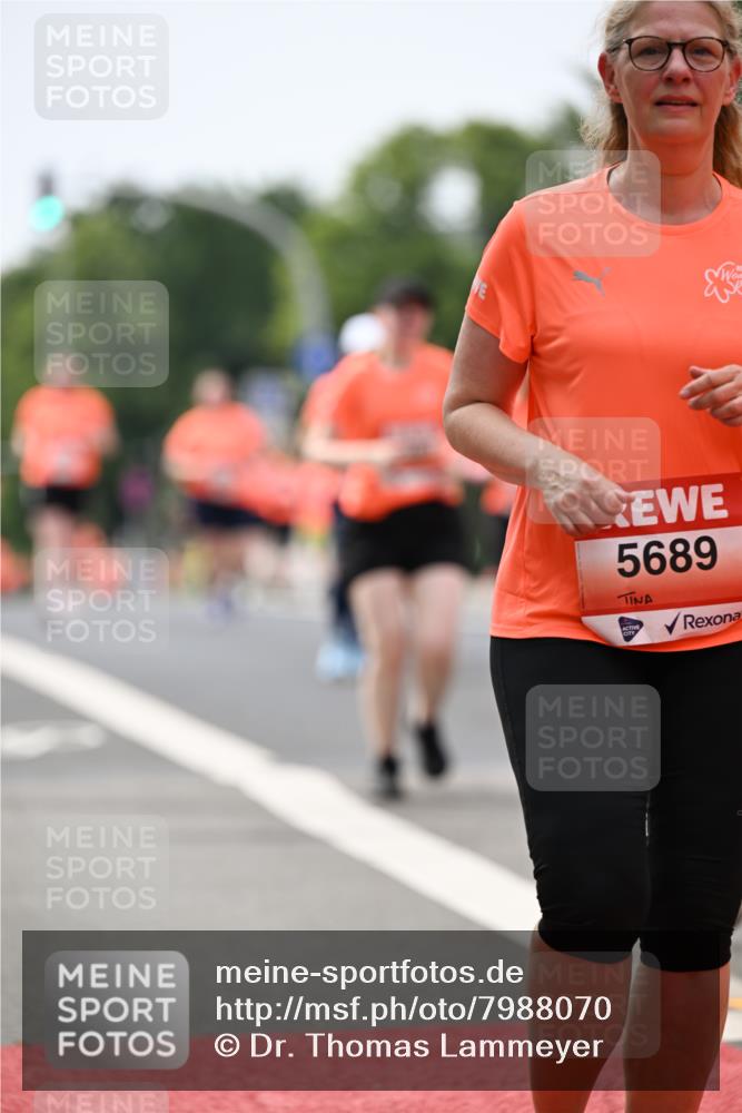 15.06.2025 - REWE Women's Run Dr. Thomas Lammeyer http://msf.ph/oto/7988070 15.06.2025 10:48:26 Laufen 5689 meine-sportfotos.de