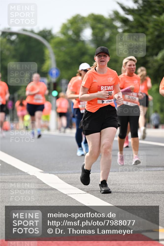 15.06.2025 - REWE Women's Run Dr. Thomas Lammeyer http://msf.ph/oto/7988077 15.06.2025 10:48:27 Laufen 30, 530 meine-sportfotos.de