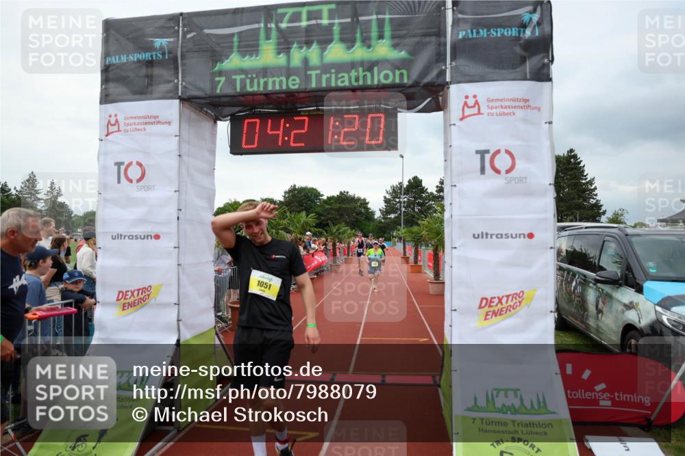 15.06.2025 - 7 Türme Triathlon Michael Strokosch http://msf.ph/oto/7988079 15.06.2025 14:21:20 Ziel 546, 616, 647, 960, 1017, 1051 meine-sportfotos.de