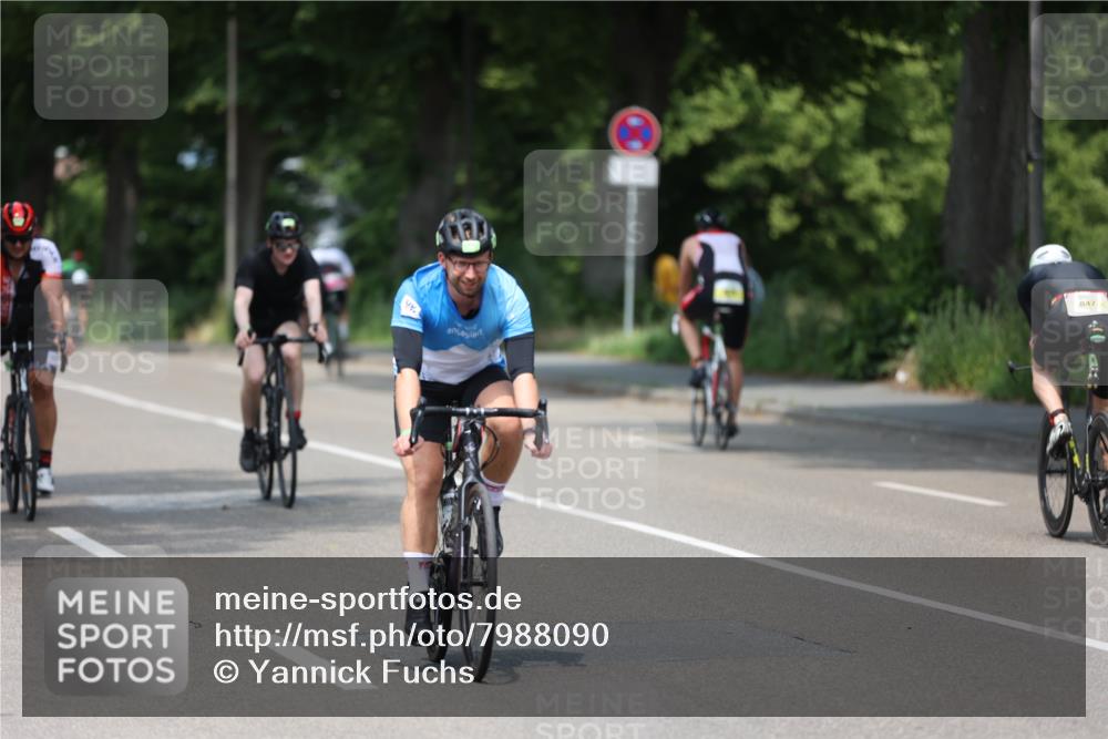 15.06.2025 - 7 Türme Triathlon Yannick Fuchs http://msf.ph/oto/7988090 15.06.2025 12:59:35 Radfahren 558, 663, 727, 792, 859 meine-sportfotos.de