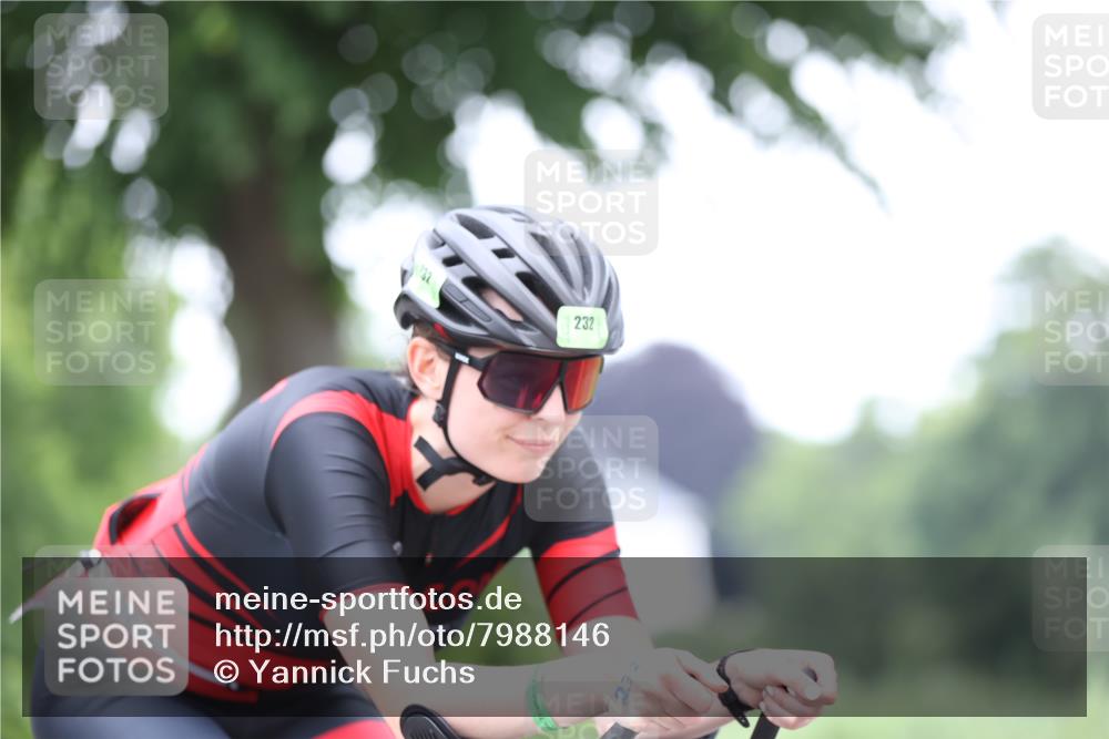 15.06.2025 - 7 Türme Triathlon Yannick Fuchs http://msf.ph/oto/7988146 15.06.2025 11:44:05 Radfahren 204, 232, 233 meine-sportfotos.de