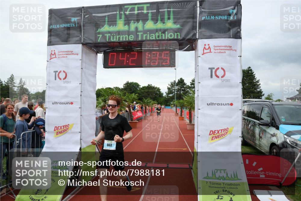 15.06.2025 - 7 Türme Triathlon Michael Strokosch http://msf.ph/oto/7988181 15.06.2025 14:21:35 Ziel 663, 1126 meine-sportfotos.de