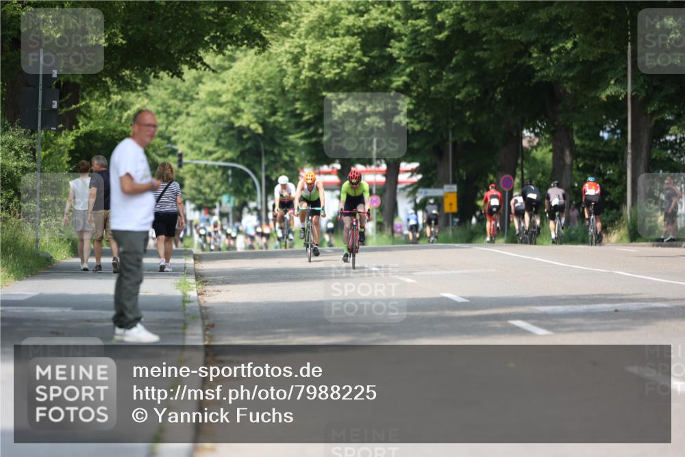 15.06.2025 - 7 Türme Triathlon Yannick Fuchs http://msf.ph/oto/7988225 15.06.2025 13:00:22 Radfahren 355, 461, 495, 531, 577, 665, 869 meine-sportfotos.de