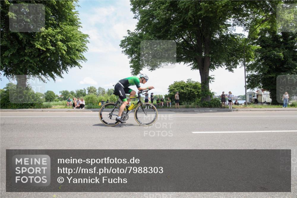 15.06.2025 - 7 Türme Triathlon Yannick Fuchs http://msf.ph/oto/7988303 15.06.2025 12:53:40 Radfahren 309, 580, 622, 634 meine-sportfotos.de
