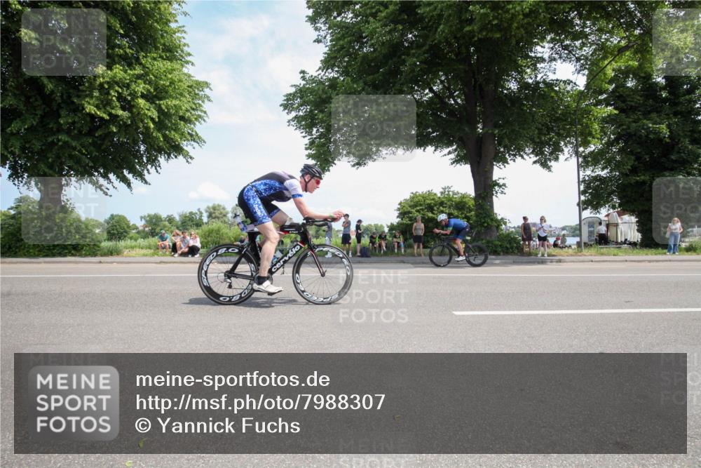 15.06.2025 - 7 Türme Triathlon Yannick Fuchs http://msf.ph/oto/7988307 15.06.2025 12:53:42 Radfahren 309, 500, 622, 634 meine-sportfotos.de