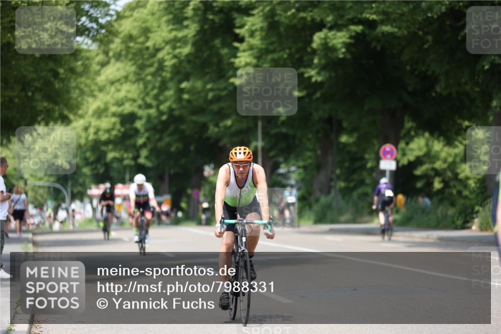 15.06.2025 - 7 Türme Triathlon Yannick Fuchs http://msf.ph/oto/7988331 15.06.2025 13:00:26 Radfahren 200, 402, 461, 495, 577, 665, 869, 945, 1166 meine-sportfotos.de