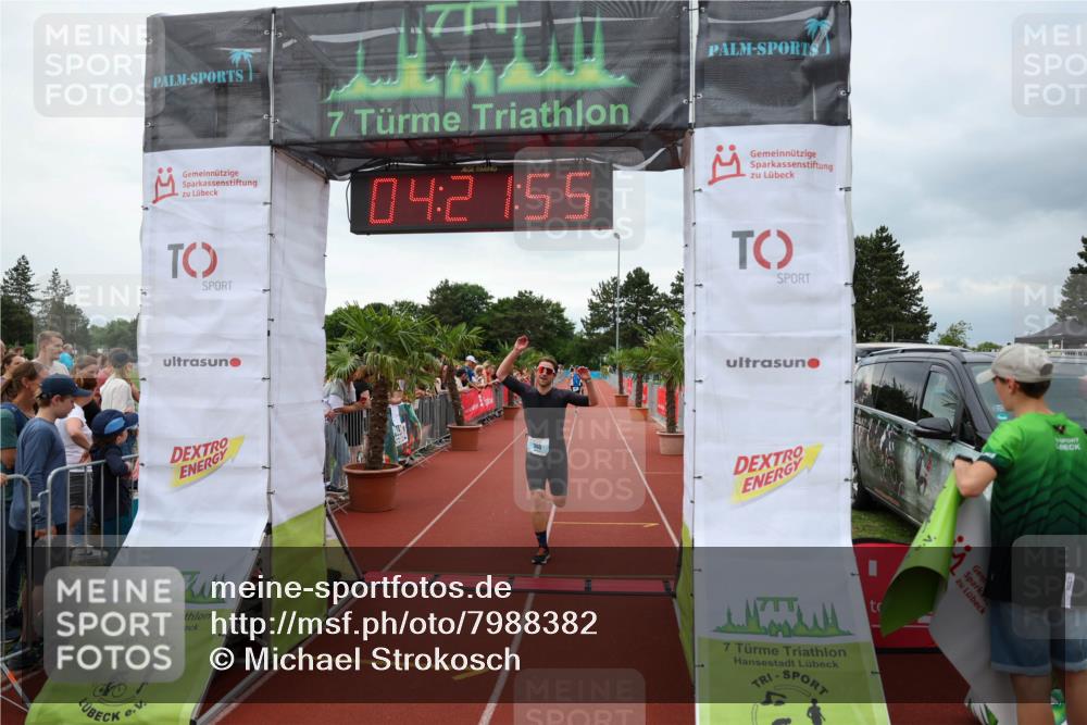 15.06.2025 - 7 Türme Triathlon Michael Strokosch http://msf.ph/oto/7988382 15.06.2025 14:21:55 Ziel 360, 1148 meine-sportfotos.de