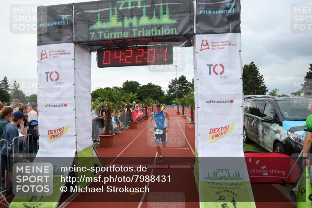 15.06.2025 - 7 Türme Triathlon Michael Strokosch http://msf.ph/oto/7988431 15.06.2025 14:22:00 Ziel 360, 396 meine-sportfotos.de