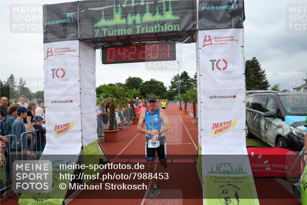 15.06.2025 - 7 Türme Triathlon Michael Strokosch http://msf.ph/oto/7988453 15.06.2025 14:22:01 Ziel 360, 396 meine-sportfotos.de