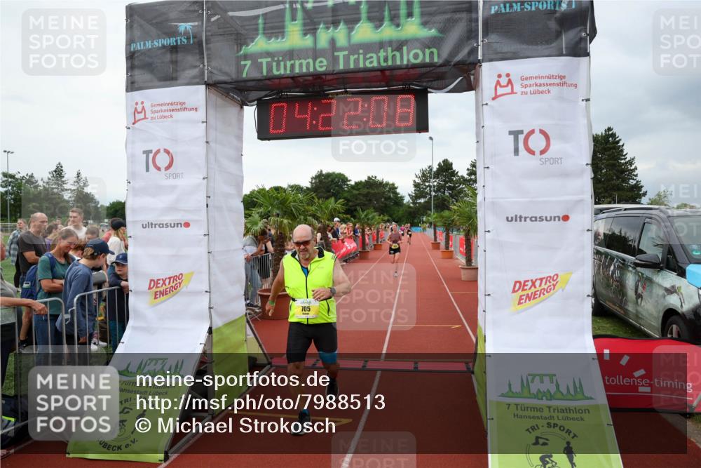 15.06.2025 - 7 Türme Triathlon Michael Strokosch http://msf.ph/oto/7988513 15.06.2025 14:22:08 Ziel 396, 705, 1013 meine-sportfotos.de