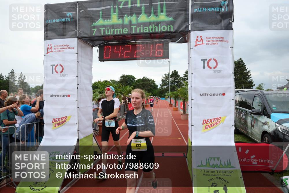 15.06.2025 - 7 Türme Triathlon Michael Strokosch http://msf.ph/oto/7988609 15.06.2025 14:22:16 Ziel 615, 722, 903, 1013 meine-sportfotos.de