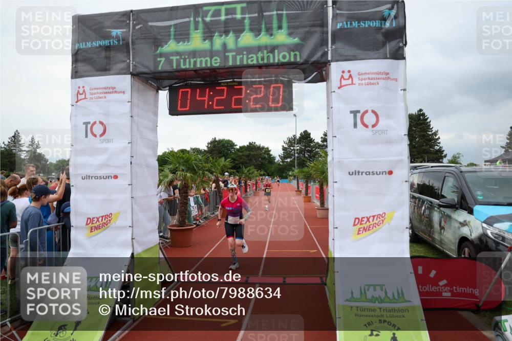 15.06.2025 - 7 Türme Triathlon Michael Strokosch http://msf.ph/oto/7988634 15.06.2025 14:22:20 Ziel 615, 718, 722, 903 meine-sportfotos.de