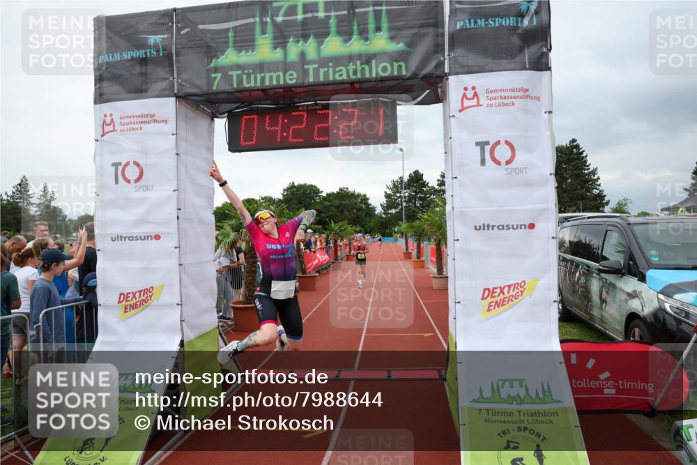 15.06.2025 - 7 Türme Triathlon Michael Strokosch http://msf.ph/oto/7988644 15.06.2025 14:22:21 Ziel 615, 718, 722, 903 meine-sportfotos.de