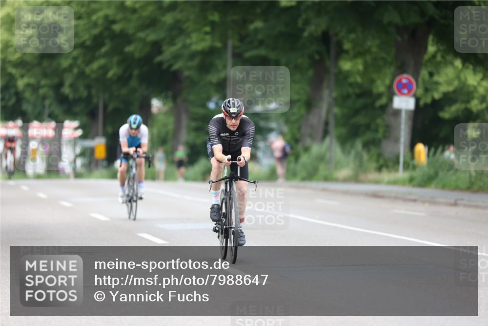 15.06.2025 - 7 Türme Triathlon Yannick Fuchs http://msf.ph/oto/7988647 15.06.2025 11:45:37 Radfahren 256, 260, 265 meine-sportfotos.de