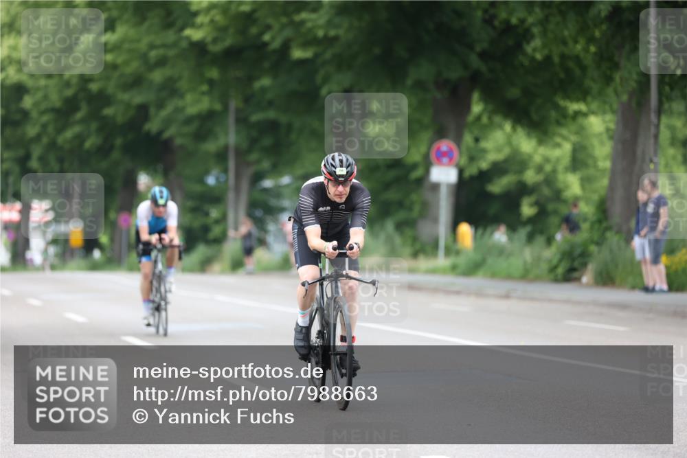 15.06.2025 - 7 Türme Triathlon Yannick Fuchs http://msf.ph/oto/7988663 15.06.2025 11:45:38 Radfahren 245, 256, 260, 301 meine-sportfotos.de
