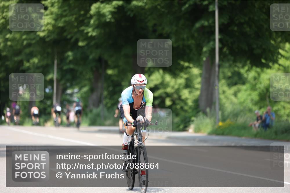15.06.2025 - 7 Türme Triathlon Yannick Fuchs http://msf.ph/oto/7988664 15.06.2025 13:00:38 Radfahren 234, 252, 424, 579, 805, 963, 992, 1049, 1149 meine-sportfotos.de