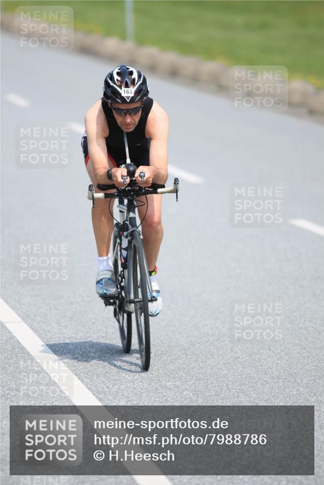21.06.2025 - 27. Vierlanden-Triathlon H.Heesch http://msf.ph/oto/7988786 15.06.2025 11:44:05 Radfahren 163, 683, 691, 793, 820 meine-sportfotos.de
