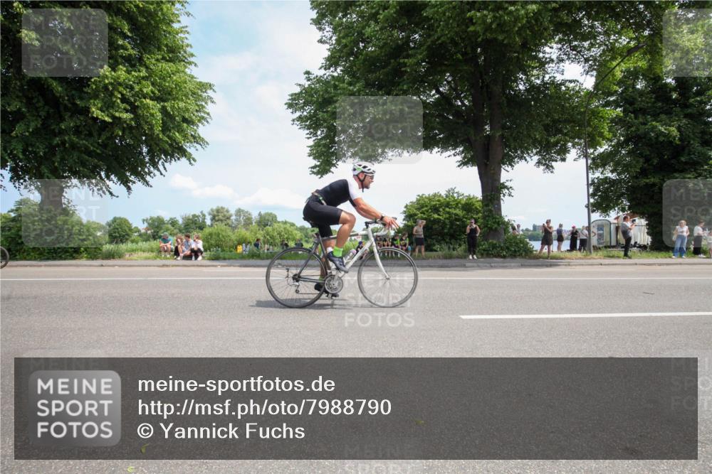 15.06.2025 - 7 Türme Triathlon Yannick Fuchs http://msf.ph/oto/7988790 15.06.2025 12:58:11 Radfahren 558, 623, 734 meine-sportfotos.de