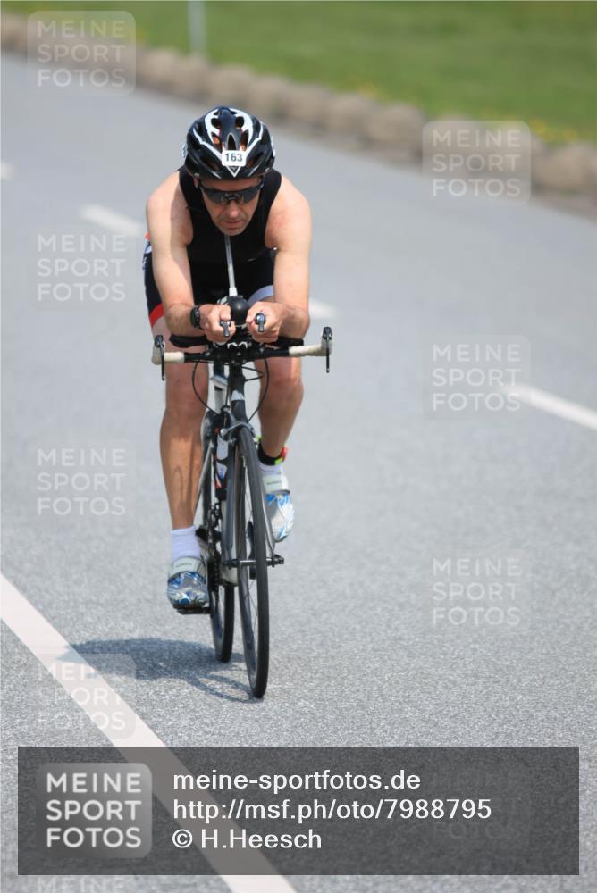 21.06.2025 - 27. Vierlanden-Triathlon H.Heesch http://msf.ph/oto/7988795 15.06.2025 11:44:05 Radfahren 163, 683, 691, 793, 820 meine-sportfotos.de