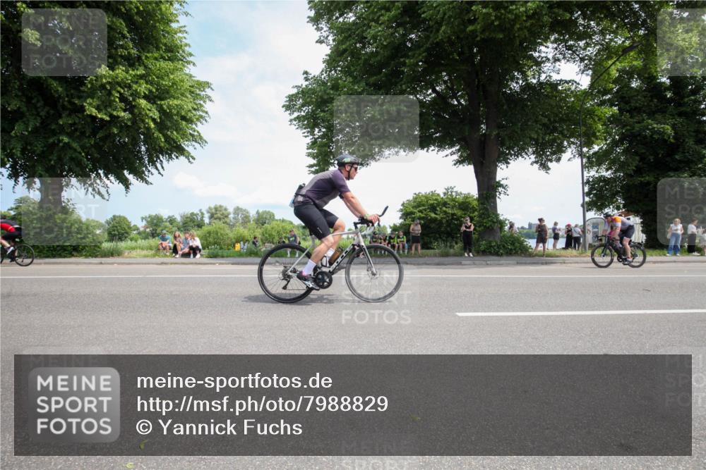 15.06.2025 - 7 Türme Triathlon Yannick Fuchs http://msf.ph/oto/7988829 15.06.2025 12:58:27 Radfahren 367, 384, 386, 438, 440, 585, 606, 762, 769, 772, 881 meine-sportfotos.de