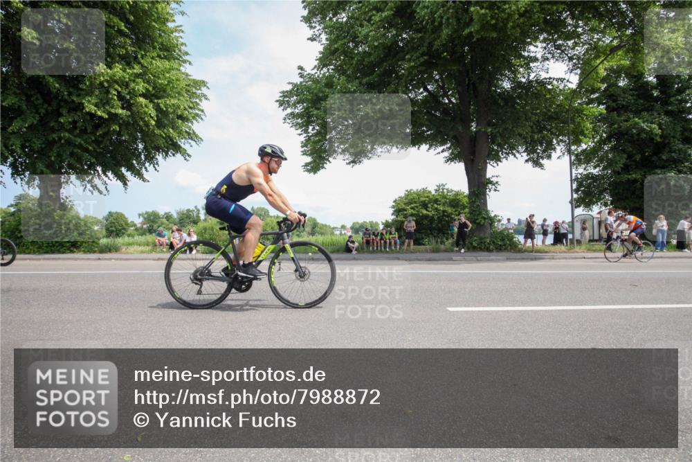15.06.2025 - 7 Türme Triathlon Yannick Fuchs http://msf.ph/oto/7988872 15.06.2025 12:58:43 Radfahren 402, 460, 506, 527, 531, 665, 680, 681, 707, 719, 740, 950, 1182 meine-sportfotos.de