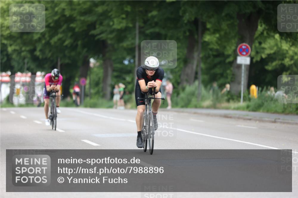 15.06.2025 - 7 Türme Triathlon Yannick Fuchs http://msf.ph/oto/7988896 15.06.2025 11:46:02 Radfahren 208, 241, 273 meine-sportfotos.de
