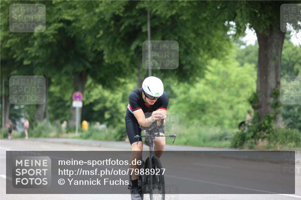 15.06.2025 - 7 Türme Triathlon Yannick Fuchs http://msf.ph/oto/7988927 15.06.2025 11:46:03 Radfahren 208, 241, 273 meine-sportfotos.de