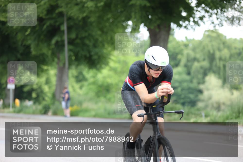 15.06.2025 - 7 Türme Triathlon Yannick Fuchs http://msf.ph/oto/7988942 15.06.2025 11:46:03 Radfahren 208, 241, 273 meine-sportfotos.de