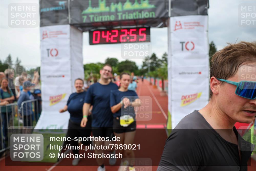 15.06.2025 - 7 Türme Triathlon Michael Strokosch http://msf.ph/oto/7989021 15.06.2025 14:22:55 Ziel 373, 423, 437, 497, 754, 761, 893, 946, 958 meine-sportfotos.de