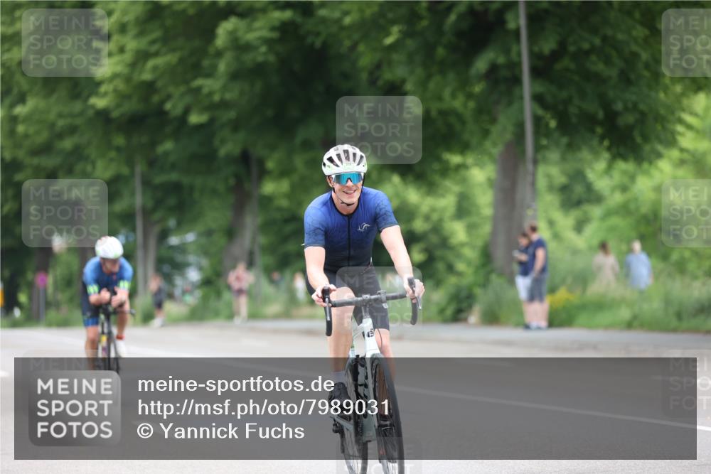 15.06.2025 - 7 Türme Triathlon Yannick Fuchs http://msf.ph/oto/7989031 15.06.2025 11:46:15 Radfahren 247, 309 meine-sportfotos.de
