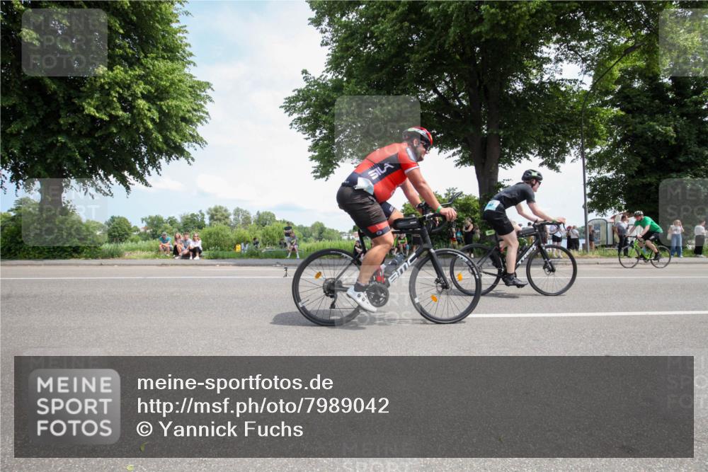 15.06.2025 - 7 Türme Triathlon Yannick Fuchs http://msf.ph/oto/7989042 15.06.2025 12:59:38 Radfahren 546, 558, 663, 727, 792, 802, 859, 952 meine-sportfotos.de