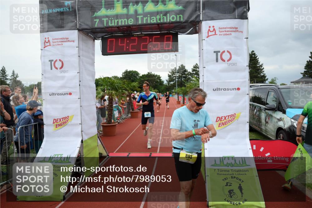 15.06.2025 - 7 Türme Triathlon Michael Strokosch http://msf.ph/oto/7989053 15.06.2025 14:22:57 Ziel 373, 437, 510, 754, 761, 820, 893, 946, 958 meine-sportfotos.de