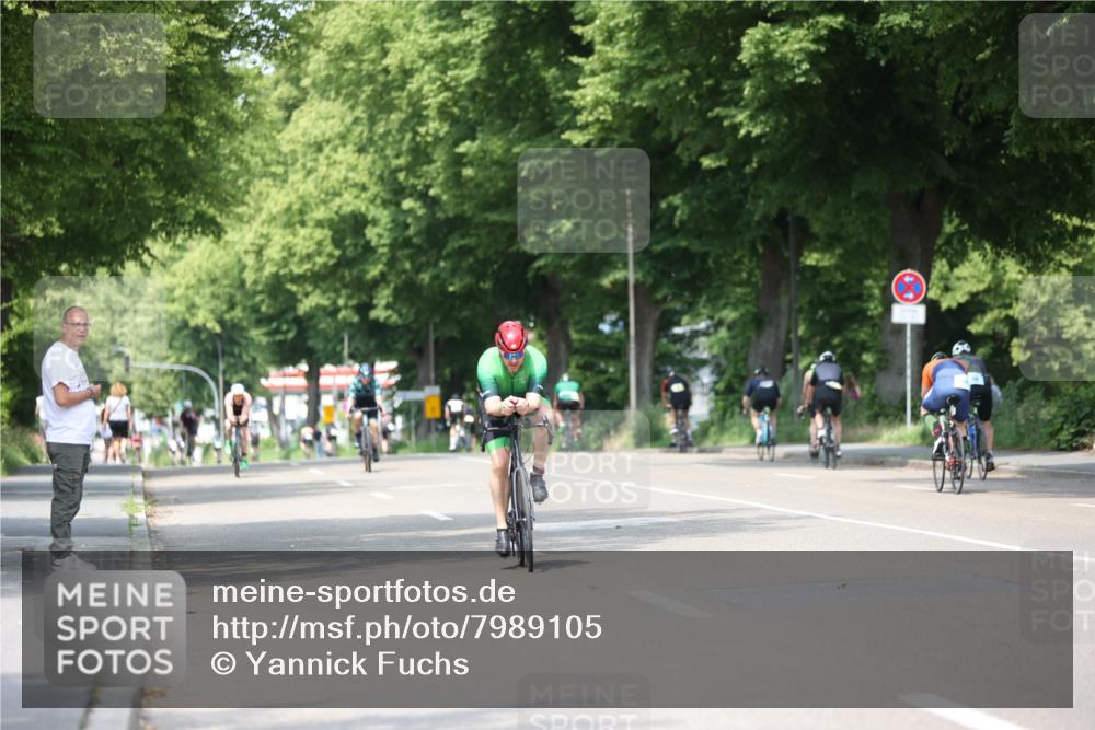 15.06.2025 - 7 Türme Triathlon Yannick Fuchs http://msf.ph/oto/7989105 15.06.2025 13:00:50 Radfahren 298, 327, 361, 376, 398, 467, 467, 515, 524, 641, 804, 846, 927, 1070, 1169 meine-sportfotos.de