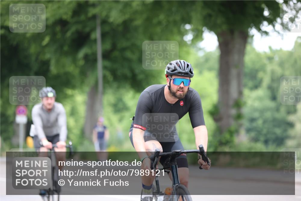 15.06.2025 - 7 Türme Triathlon Yannick Fuchs http://msf.ph/oto/7989121 15.06.2025 11:46:21 Radfahren 235, 309, 315 meine-sportfotos.de