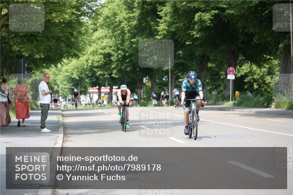 15.06.2025 - 7 Türme Triathlon Yannick Fuchs http://msf.ph/oto/7989178 15.06.2025 13:00:53 Radfahren 298, 361, 376, 398, 467, 467, 515, 524, 545, 774, 804, 846, 872, 1028, 1070, 1091 meine-sportfotos.de