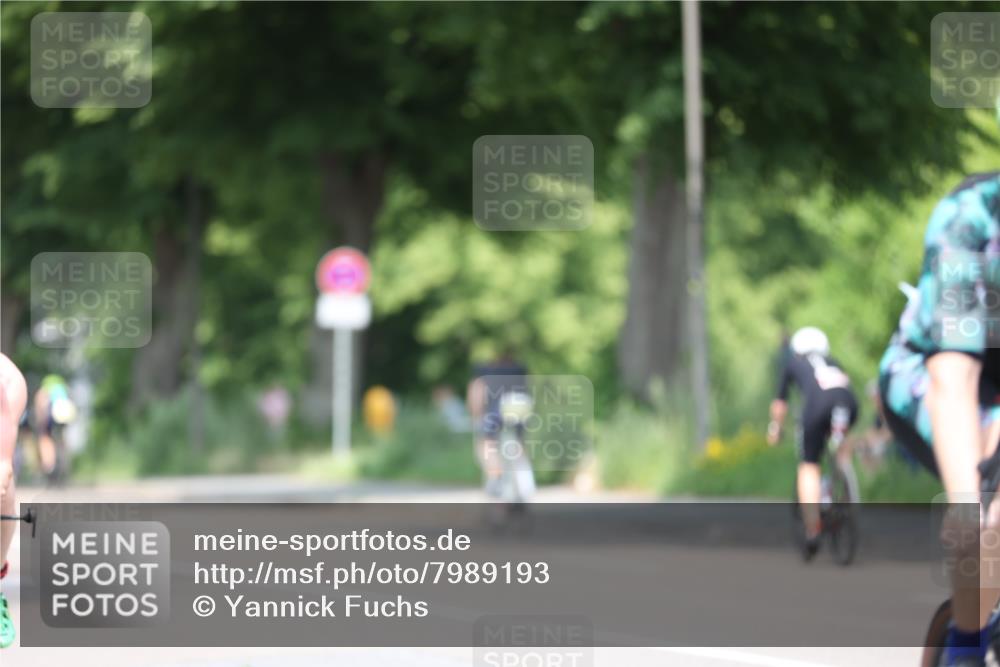 15.06.2025 - 7 Türme Triathlon Yannick Fuchs http://msf.ph/oto/7989193 15.06.2025 13:00:55 Radfahren 298, 376, 398, 467, 467, 515, 524, 545, 774, 804, 846, 872, 1028, 1070, 1091 meine-sportfotos.de