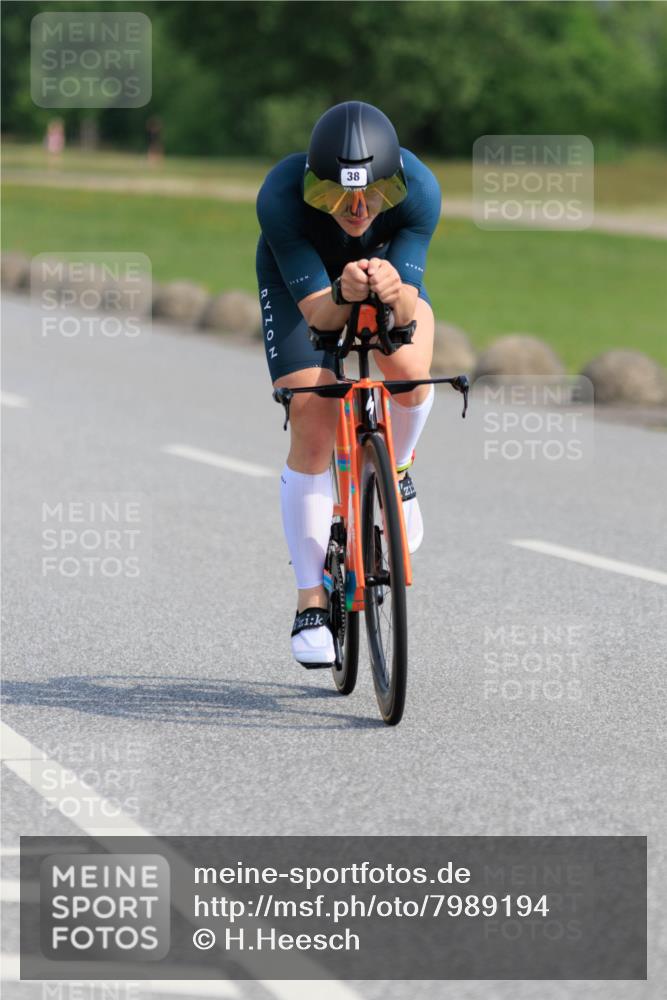 15.06.2025 - 27. Vierlanden-Triathlon H.Heesch http://msf.ph/oto/7989194 15.06.2025 09:32:03 Radfahren 18, 38, 93, 123, 185, 193, 225 meine-sportfotos.de