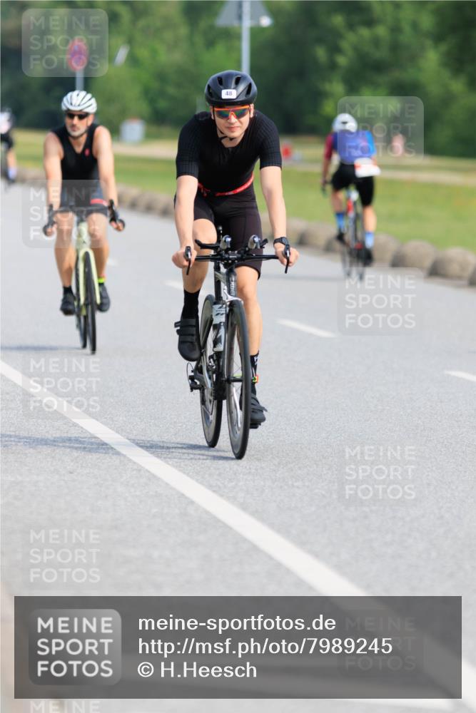 15.06.2025 - 27. Vierlanden-Triathlon H.Heesch http://msf.ph/oto/7989245 15.06.2025 09:32:57 Radfahren 48, 125, 161, 180, 232, 239 meine-sportfotos.de