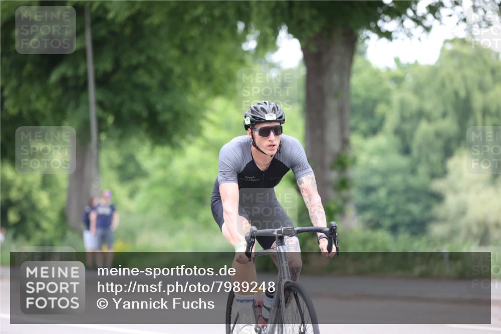 15.06.2025 - 7 Türme Triathlon Yannick Fuchs http://msf.ph/oto/7989248 15.06.2025 11:46:25 Radfahren 202, 235, 315 meine-sportfotos.de
