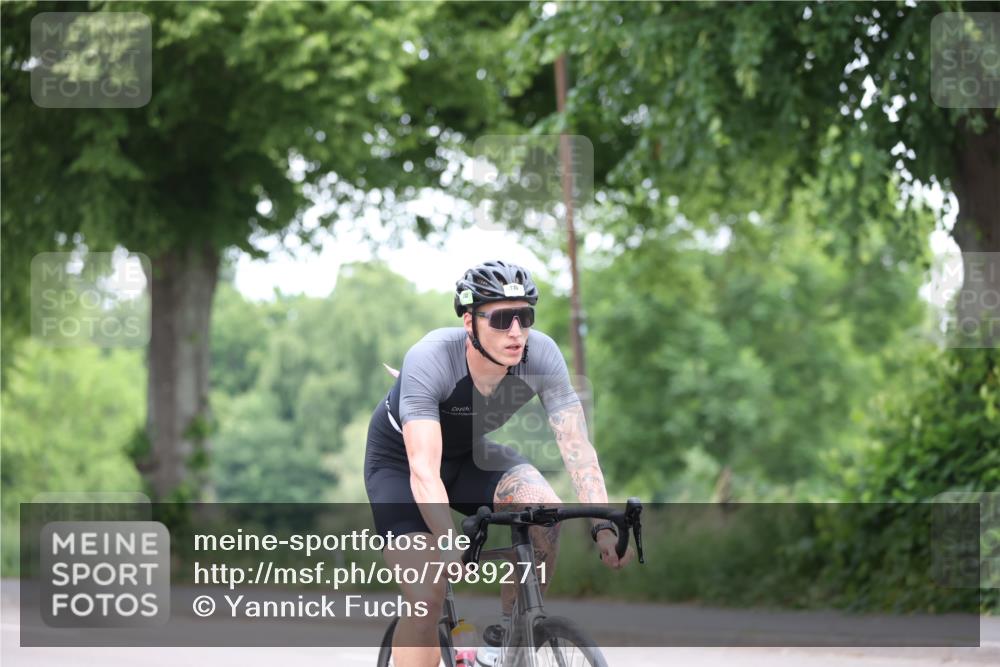 15.06.2025 - 7 Türme Triathlon Yannick Fuchs http://msf.ph/oto/7989271 15.06.2025 11:46:26 Radfahren 202, 235, 308, 315 meine-sportfotos.de