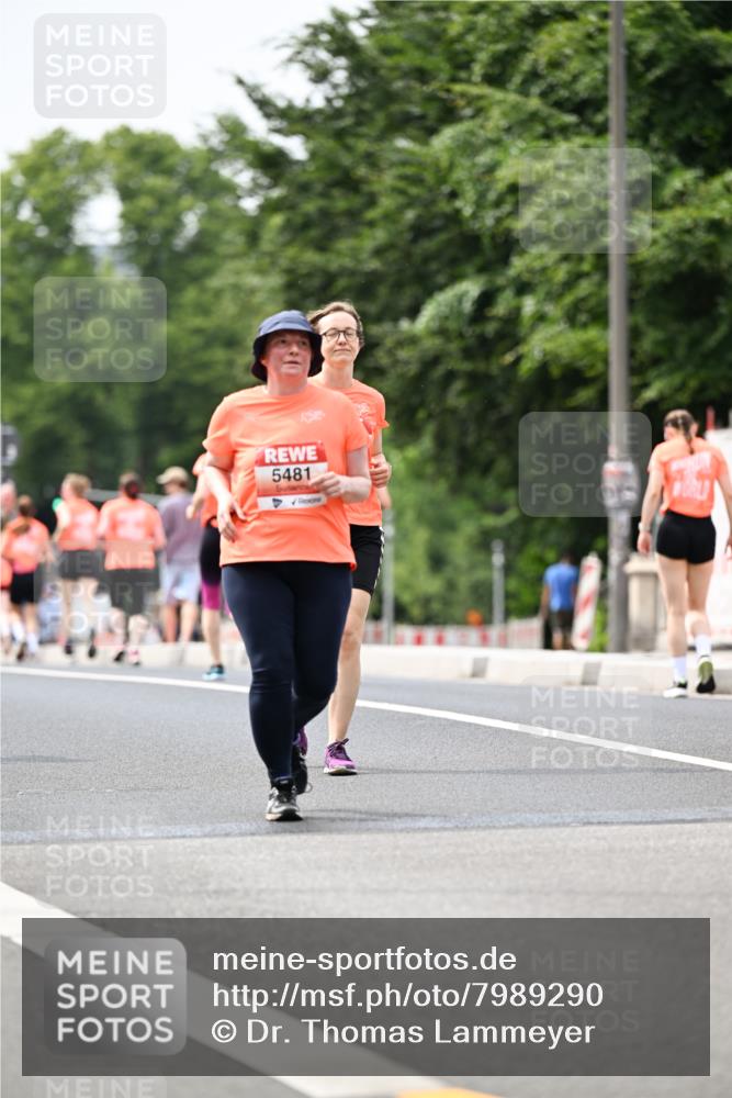 15.06.2025 - REWE Women's Run Dr. Thomas Lammeyer http://msf.ph/oto/7989290 15.06.2025 10:49:03 Laufen 5481 meine-sportfotos.de